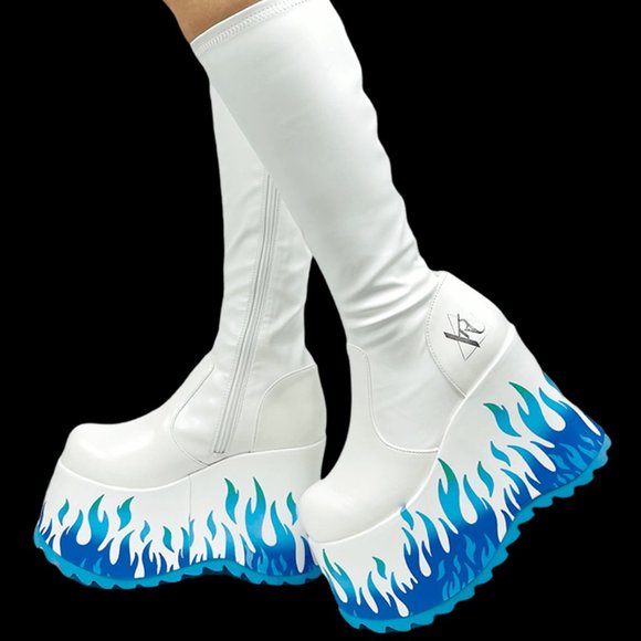 YRU Zen Platform Boots in White - Picture 3 of 5